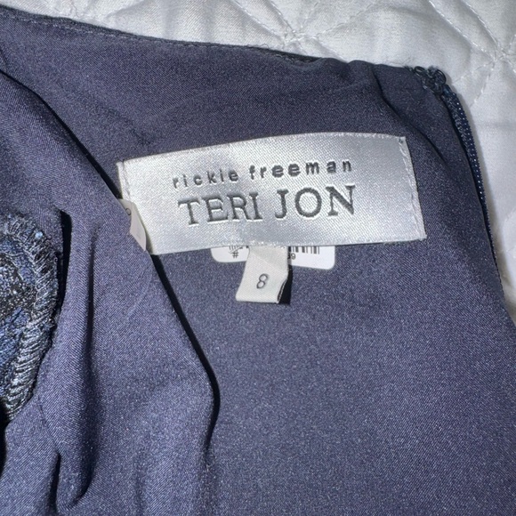 Teri Jon size 8 Embellished Jacquard Puff-Sleeve Gown - Picture 7 of 10